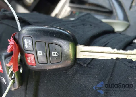 2015 Toyota Corolla Le from USA, damaged, VIN 2T1BURHE1FC305961